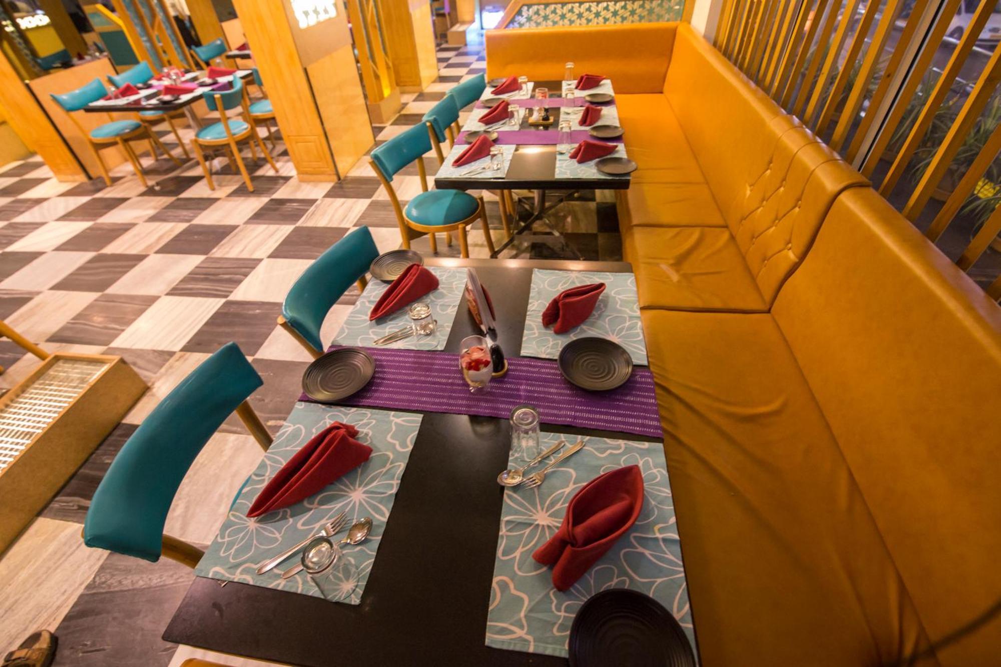 Hotel Aryaas Palayankottai Ngoại thất bức ảnh